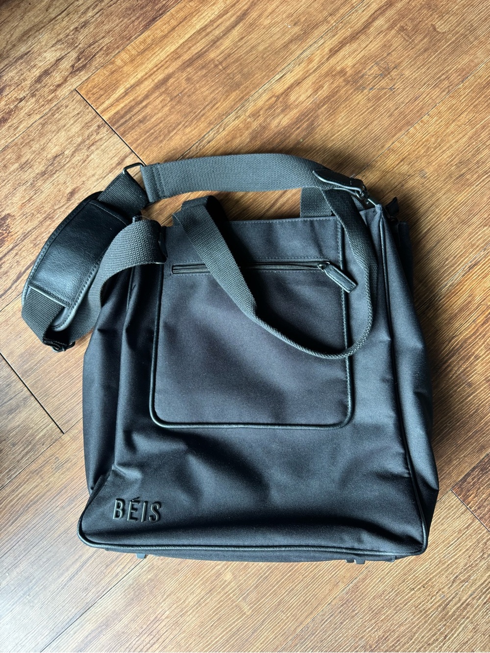 Beis North to South Tote (Black)
